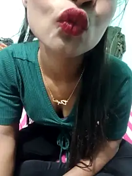 Zoyaa-Zubair online show from 02.25.26