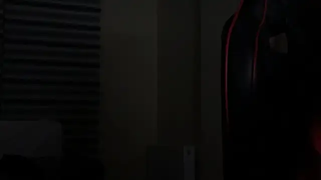 Snapshot of sorenna chatting on 11.27.25 sorenna online show from 11.27.25