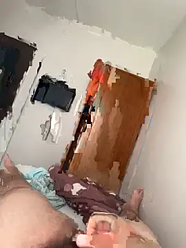 Snapshot of brt2552 chatting on 11.27.25 brt2552 online show from 11.27.25