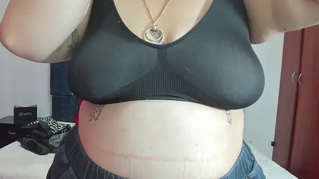 jadeeverglot online show from 12.02.25