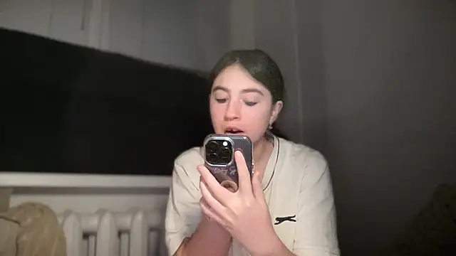 Aphr0ditee online show from 03.08.26