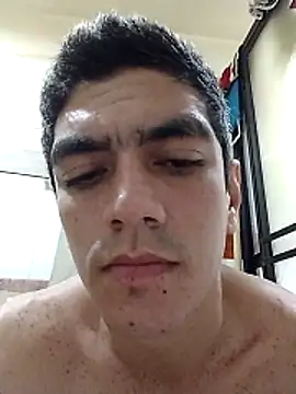 Snapshot of ch00per_bello chatting on 11.28.25 ch00per bello online show from 11.28.25