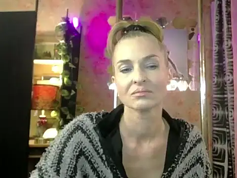 Soniakiss online show from 05.17.26