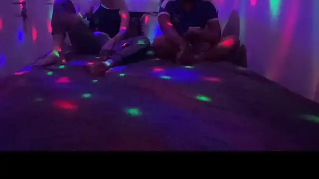 Snapshot of lifeisstrange12 chatting on 11.27.25 lifeisstrange12 online show from 11.27.25