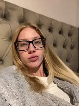 RosieLovexoxx online show from 01.08.26