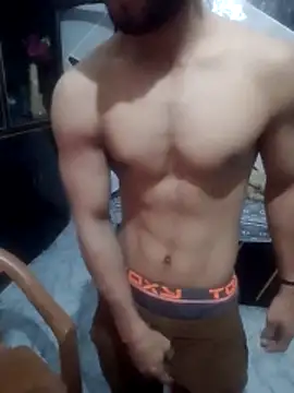 Snapshot of Fitboy07 chatting on 02.04.26 Fitboy07 online show from 02.04.26