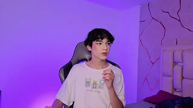 SthepanodiMonaco online show from 02.14.26