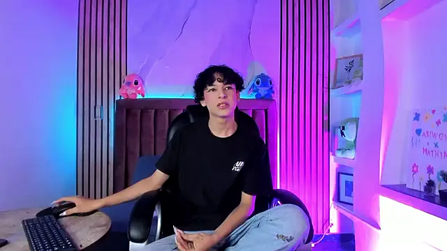 SthepanodiMonaco online show from 03.27.26