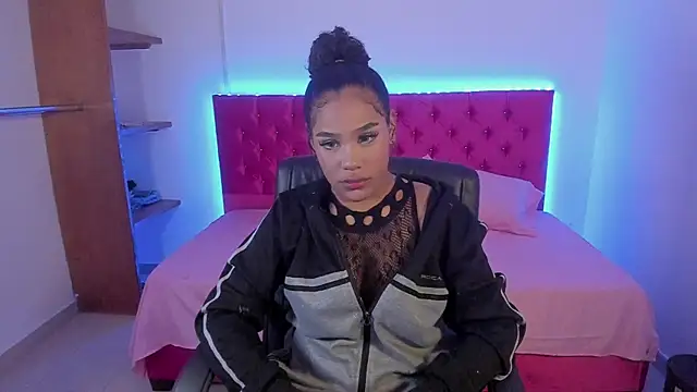 pamela monkey online show from 12.14.25