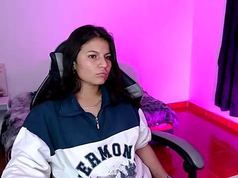 Nina  666 online show from 12.20.25