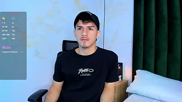 Snapshot of Justin_duque chatting on 12.01.25 Justin duque online show from 12.01.25