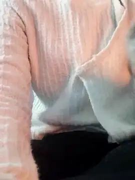 Isha Liha online show from 01.08.26