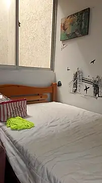 Emma Everett online show from 01.10.26