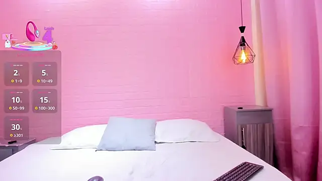 AlexandraMiller online show from 12.04.25