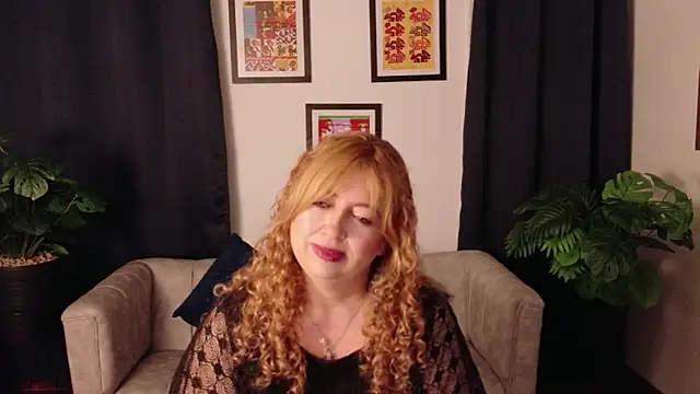 Snapshot of MilfArlet chatting on 02.09.26 MilfArlet online show from 02.09.26