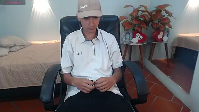 LucassSmith11 online show from 12.04.25