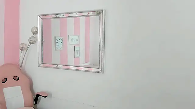 Amaia Monroe online show from 02.03.26