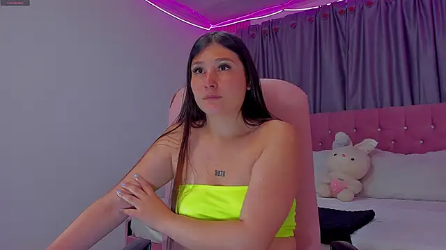 AngieG02  online show from 01.14.26