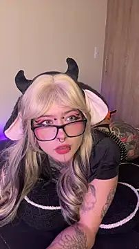 AryRousse online show from 12.17.25