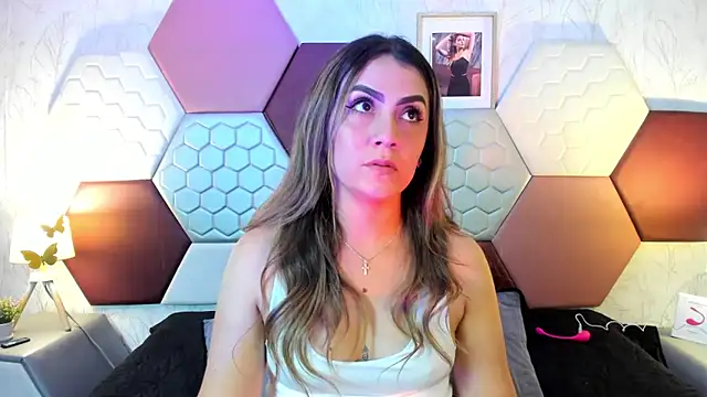 AriaRous online show from 04.14.26