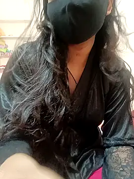Snapshot of Rukmadi_hot chatting on 05.15.26 Rukmadi hot online show from 05.15.26