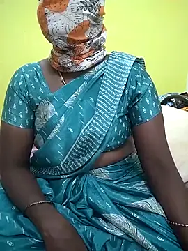 Snapshot of tamil_sumathi chatting on 05.18.26 tamil sumathi online show from 05.18.26