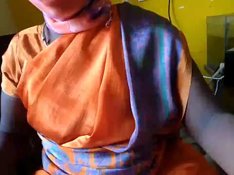 Snapshot of tamil_sumathi chatting on 06.15.26 tamil sumathi online show from 06.15.26