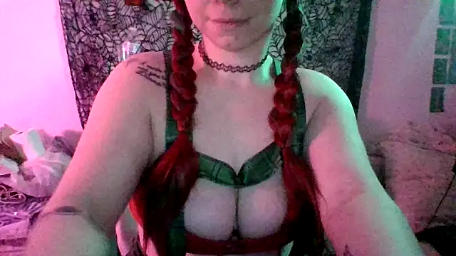 spunfoxxx online show from 12.02.25