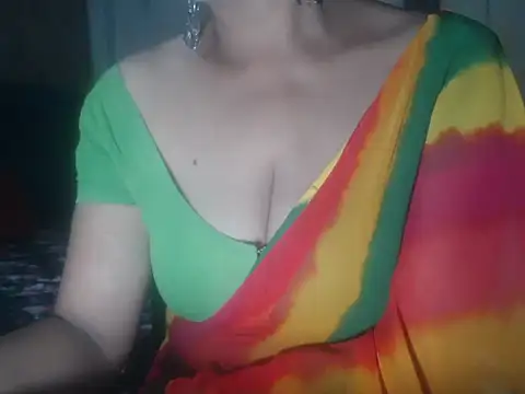 Hotronita123 online show from 02.25.26