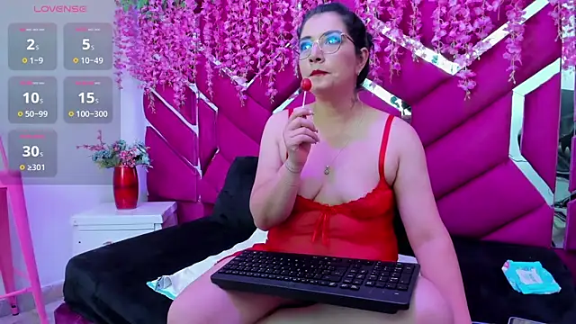 Alexa Sanz online show from 04.09.26