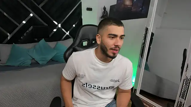 Franco banderas online show from 01.10.26