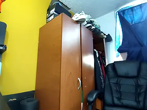 Gwen Sweet online show from 01.06.26