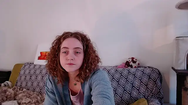 DeliaBlew online show from 01.18.26