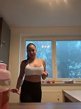 AsianDreamx online show from 12.20.25