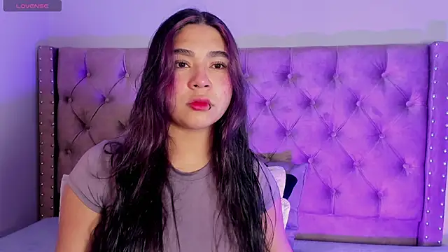 Mylarossi online show from 02.16.26