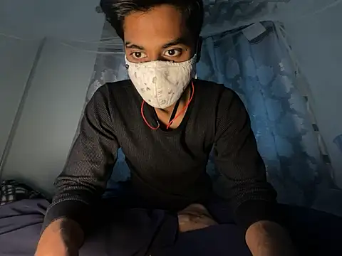 hunterboy2001 online show from 12.19.25