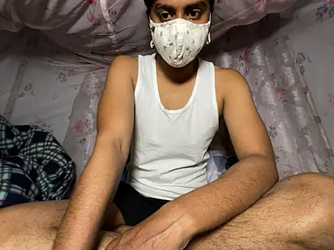 hunterboy2001 online show from 03.03.26