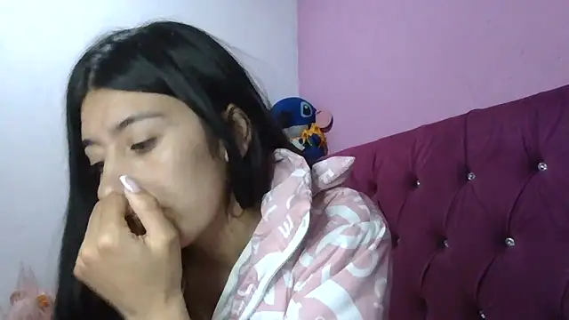 TaylorLove- online show from 12.17.25