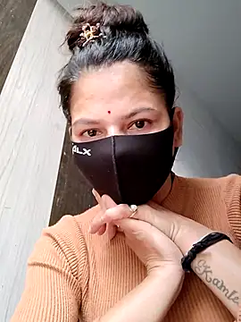 RADHIKA-1143 online show from 12.02.25