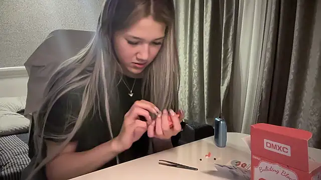 lilXdomii online show from 01.18.26