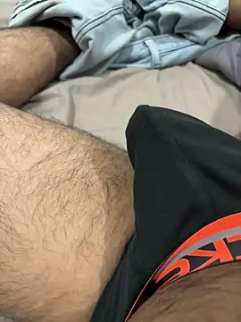 BlahNextDoor online show from 12.05.25