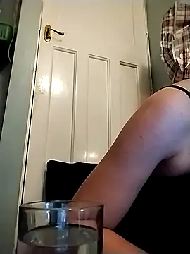 Amy01112 online show from 02.20.26