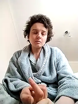 Amy01112 online show from 05.17.26