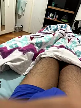 Snapshot of DipKing chatting on 11.30.25 DipKing online show from 11.30.25