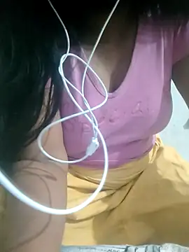 Snapshot of Lahari_23 chatting on 03.17.26 Lahari 23 online show from 03.17.26