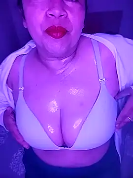 pamela 08 online show from 12.03.25