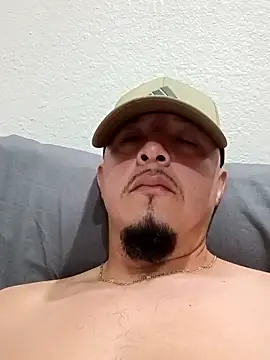 Lalin2323 online show from 02.21.26