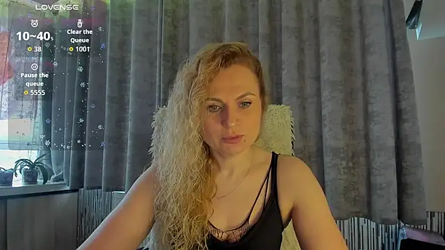 LanaLight x online show from 05.18.26