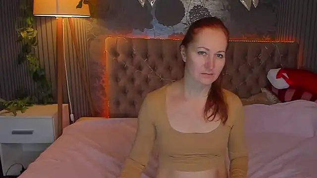 JasmineeSky online show from 12.20.25