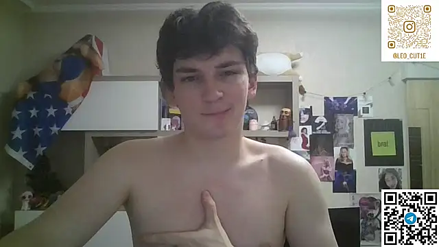 Snapshot of leo_cutie chatting on 08.01.26 leo cutie online show from 08.01.26